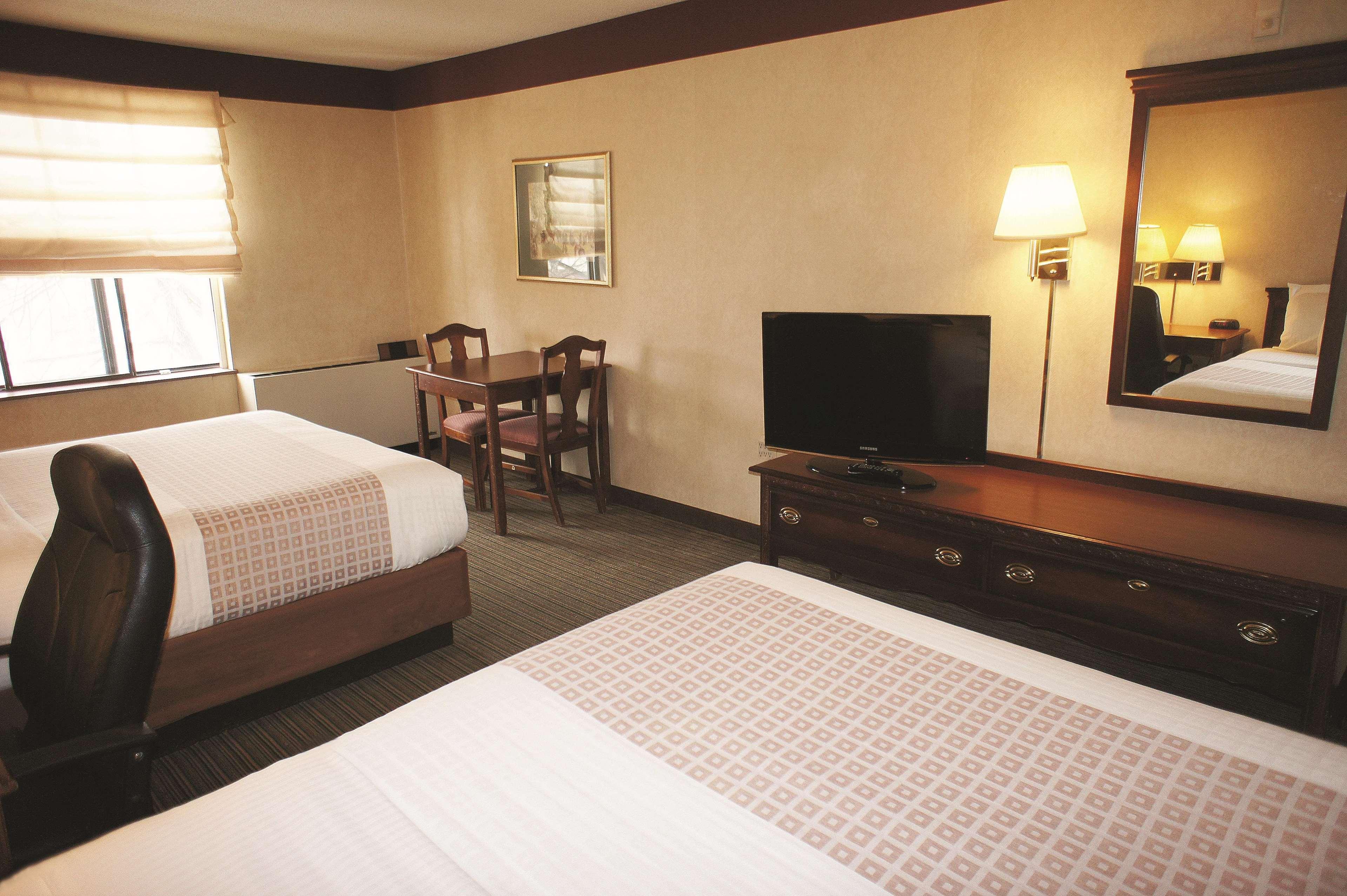 Holiday Inn Express South Burlington - Downtown By Ihg Exterior foto