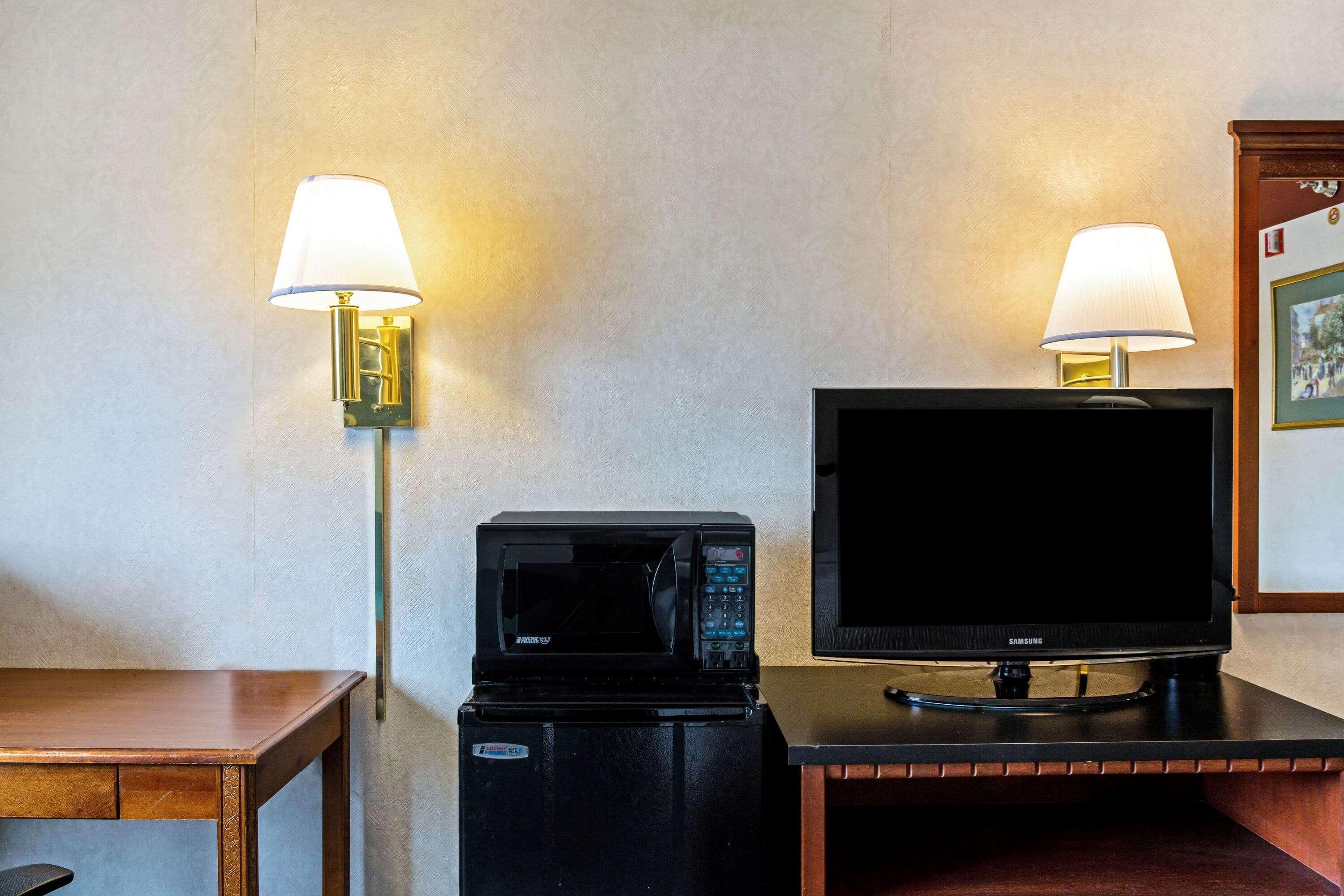 Holiday Inn Express South Burlington - Downtown By Ihg Exterior foto
